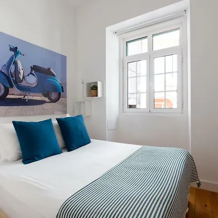 Apartment Sunny And Spacious With A River View *